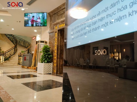 màn hình quảng cáo treo tường 55 inch